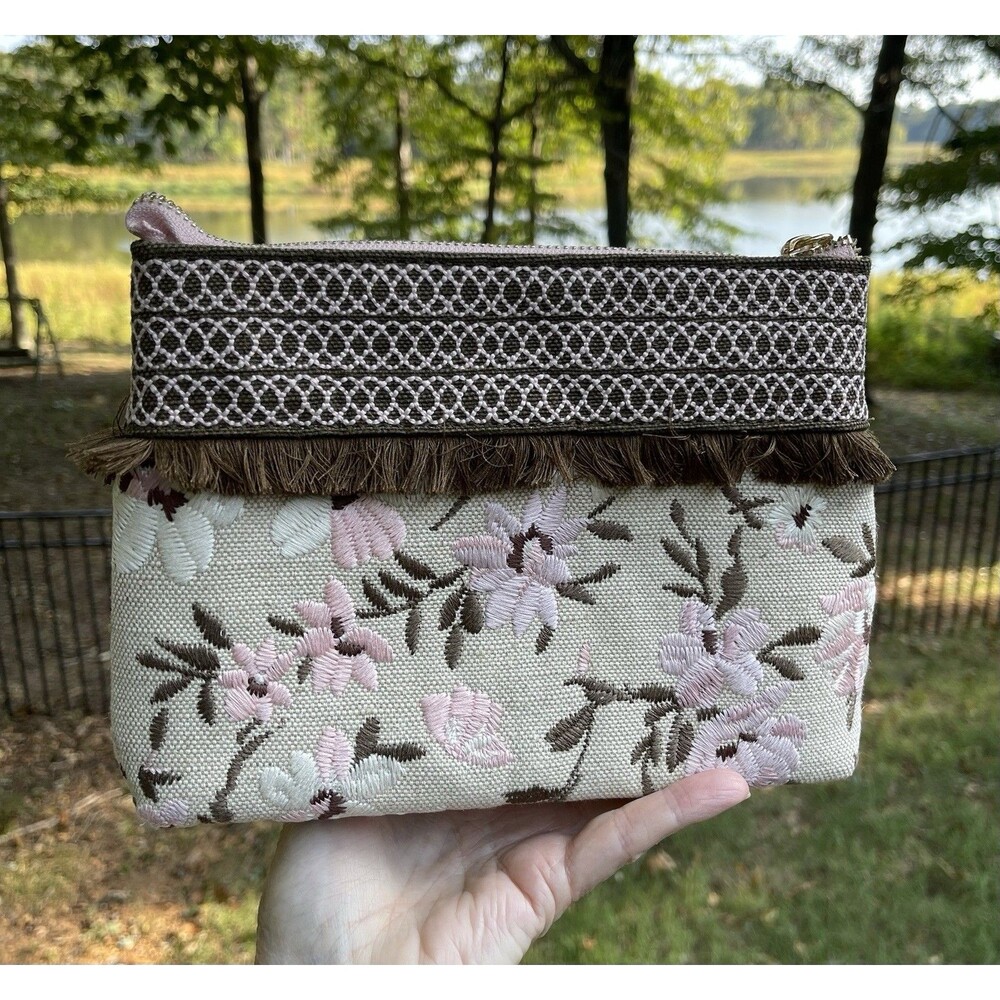 Spartina 449 Parade Embroidered Floral Maci Clutch Purse Boho NO Wristlet Strap - Picture 3 of 10
